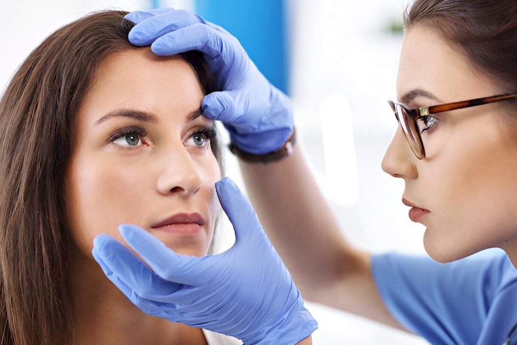 Eyelid Surgery in Colombia: Rejuvenate Your Look with MasVision, the Ideal Choice for International Patients